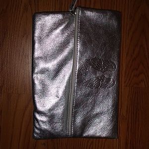 New Victoria's Secret Silver Zippered Angel bag